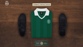 Camisola vintage do Sporting com nova edição