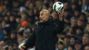 Manchester City: Guardiola afasta jogador que veio do Mundial com 