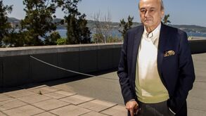 Morreu António Mega Ferreira