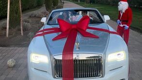 Ronaldo deixa mensagem a Georgina depois de receber 'carrão' como presente