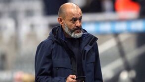 Nuno Espírito Santo ganha na Arábia Saudita, Pepa perde