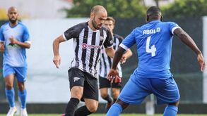 Jogador do Sp. Espinho aparece inscrito na Premier League... pelo Manchester United