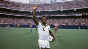 NY Cosmos destaca papel de Pelé na promoção do futebol nos Estados Unidos