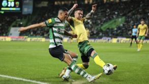 Antunes ovacionado por Alvalade inteiro e Rúben Amorim: à saída, lateral do Paços bateu no peito