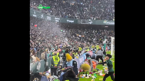 Voltaram a 'chover' milhares de peluches no Benito Villamarín