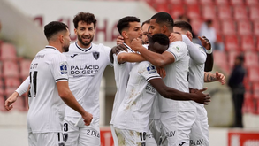 Penafiel-Ac. Viseu, 1-2: viseenses vencem no 25 de abril e sobem ao pódio da Liga Sabseg