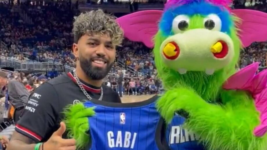 Avançado do Flamengo esteve no pavilhão dos Orlando Magic