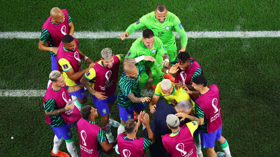 Em causa a dança dos jogadores do Brasil na comemoração dos golos frente à Coreia do Sul