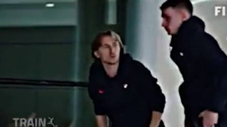 Capitão fala com Livakovic sobre o medo de errar