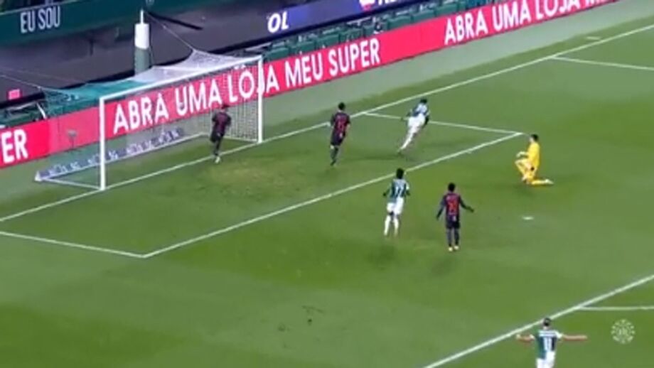 Diretor de Record e a postura do Benfica no duelo com o Monaco