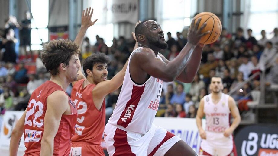 A crónica do CAB Madeira-Benfica, 78-107: Águia festeja na Madeira