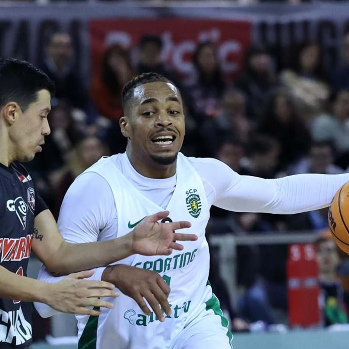 Mau tempo nos Açores adia jogo de basquetebol entre Lusitânia e Sporting -  Basquetebol - SAPO Desporto