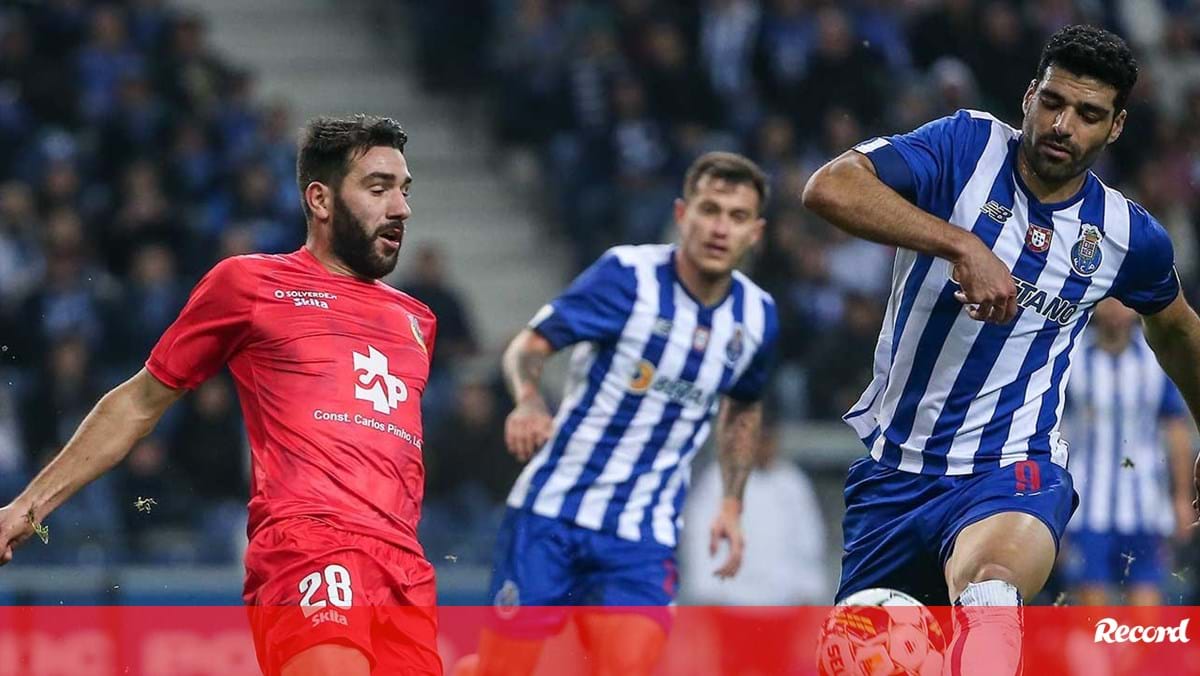 Marselha cobiça Taremi - FC Porto - Jornal Record