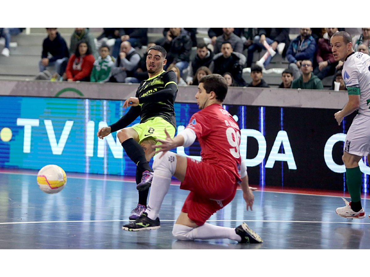 Já estão à venda os bilhetes para as meias-finais e final da Champions de  futsal - UEFA Futsal Champions League - Jornal Record