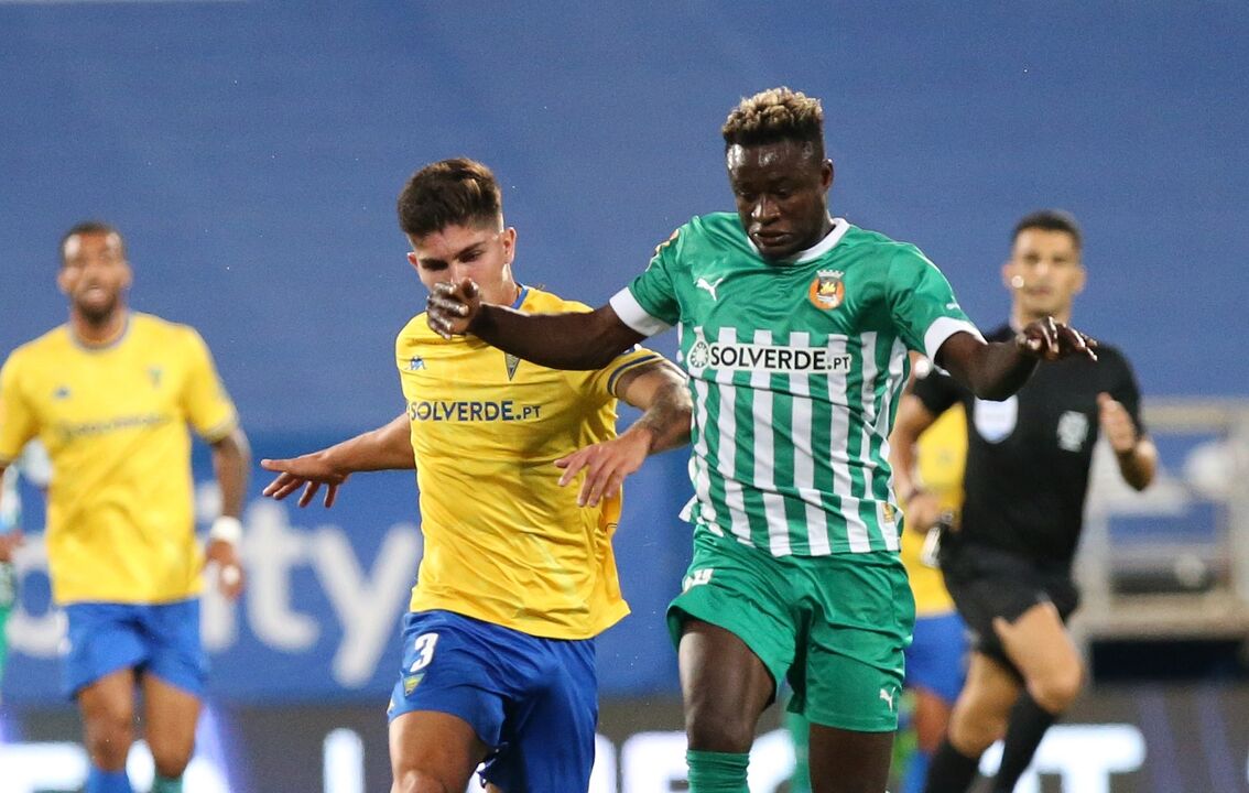 /fotosgeral/Fotos/2-44431991 (16547401) (Milenium)