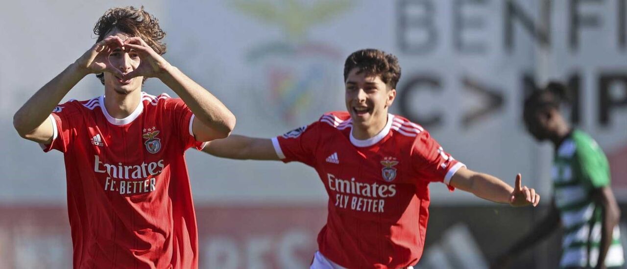 Hugo Faria fez o segundo do Benfica, antes da reação do Sporting