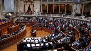 Moção de censura ao Governo votada esta quinta-feira às 15 horas