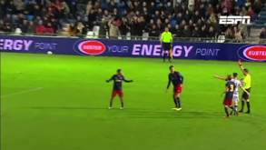 Jogador do Ajax B entrou e 10 segundos depois... foi expulso