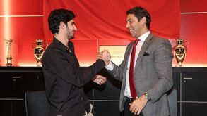 Oficial: Gonçalo Guedes de regresso ao Benfica