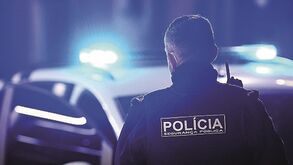 Centro comercial em Cascais assaltado por grupo armado