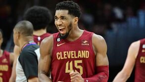 NBA faz controlo antidoping à equipa dos Cavs no dia a seguir aos 71 pontos de Donovan Mitchell