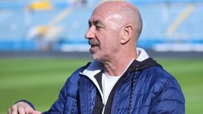 Jaime Pacheco estreia-se com goleada à frente dos egípcios do Pyramids