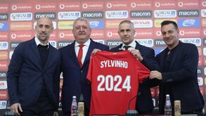 Sylvinho assume comando técnico da seleção da Albânia