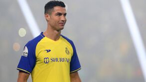 Cristiano Ronaldo pode estrear-se na Arábia Saudita com duelo com Messi