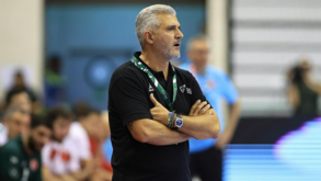 Paulo Jorge Pereira ausente do banco português nos dois primeiros jogos do Mundial por castigo