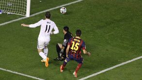 Ancelotti recorda arrancada imparável de Bale frente ao Barcelona em 2014: «Inesquecível»