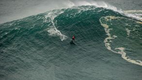 Nic von Rupp a caminho do Havai para o mítico Eddie Aikau