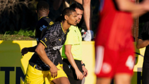 Sébastien Haller estreia-se pelo Borussia Dortmund após ultrapassar cancro