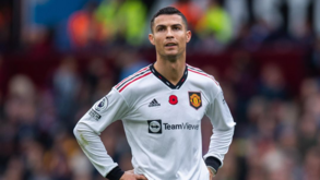 Andy Cole e os problemas no Man. United: «É muito simplista colocar Ronaldo como bode expiatório»