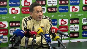 Schmidt questionado sobre Tengstedt e Schjelderup: «Não posso anunciar nada. Estava focado no jogo»