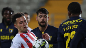 Tensão no final do Leixões-Famalicão não escalou