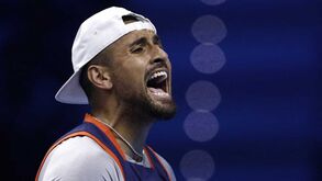 Kyrgios recorda início de carreira: «Era uma espiral incontrolável, bebia todas as noites»