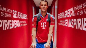 Na Alemanha dizem que Manuel Neuer pode ter a carreira em risco