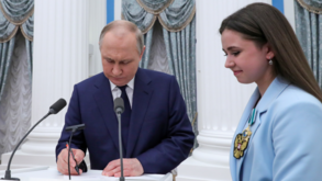 Agência Mundial Antidopagem preocupada com falta de sanções para a russa Kamila Valieva