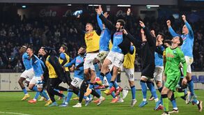 Nápoles-Juventus, 5-1: ‘vassourada’ para a história