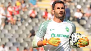 Adán e a aventura no Sporting: «O grupo que encontrei aqui é especial»