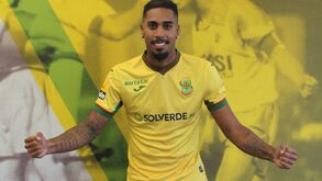 Fábio Gomes oficializado no P. Ferreira: «Quero ajudar com muita vontade, dedicação e muitos golos»