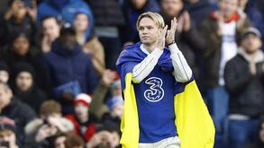 Mudryk esteve no relvado de Stamford Bridge e foi recebido com uma onda de aplausos