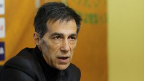 Paulo Meneses confirma notícia Record e rejeita antecipar jogo com o Benfica: «Que impere o bom senso»