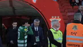 Sporting mostra bastidores do dérbi na Luz com Trincão a surpreender jovem adepto