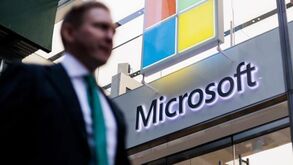 Microsoft vai dispensar 10 mil trabalhadores até março