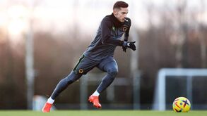 Pablo Sarabia já realizou o primeiro treino como jogador do Wolverhampton