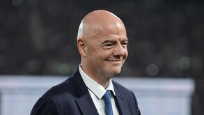 Infantino discute iniciativa para 