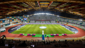 Dois adeptos vão poder dormir no Estádio Municipal de Leiria na véspera da final da Allianz Cup