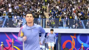 Entrada para aquecimento do jogo das estrelas com grande ovação para Cristiano Ronaldo