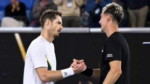 Murray assegura 3ª ronda no Australian Open em encontro épico que terminou depois das 4 da manhã